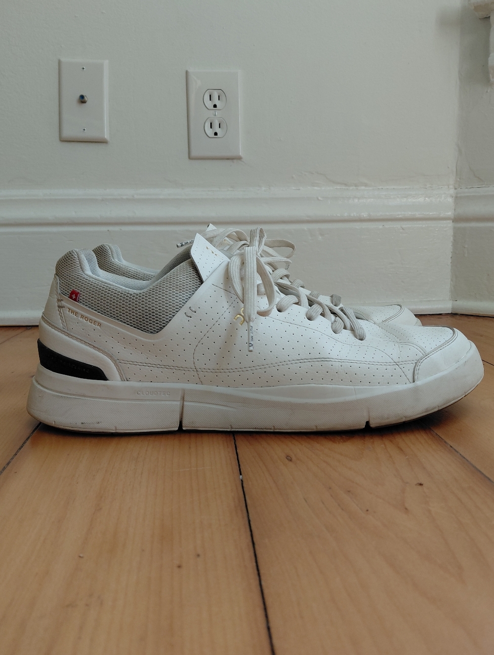ON CLOUD COURT ROGER MENS SNEAKERS, SIZE 14